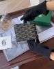 圖片 【GOYARD】內八卡雙折短夾 黑色