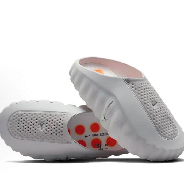 圖片 Nike Mind 001 男款 包頭拖鞋 穆勒拖 舒適貼合 訓練鞋 灰色  HQ4307-003