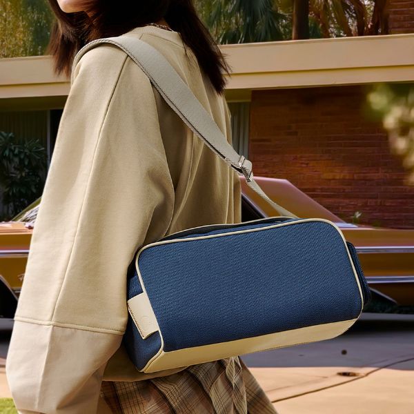 圖片 【ITO】CHANTERELLE DUFFLE BAG 2 健身斜背包 黛藍 RANGE BLUE 