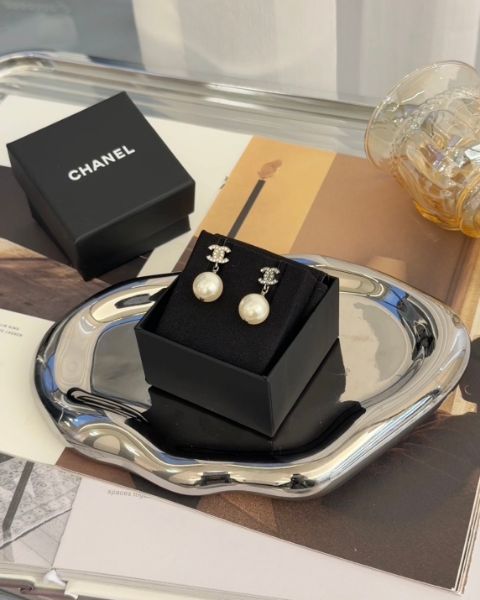圖片 【CHANEL】珍珠吊墜耳環