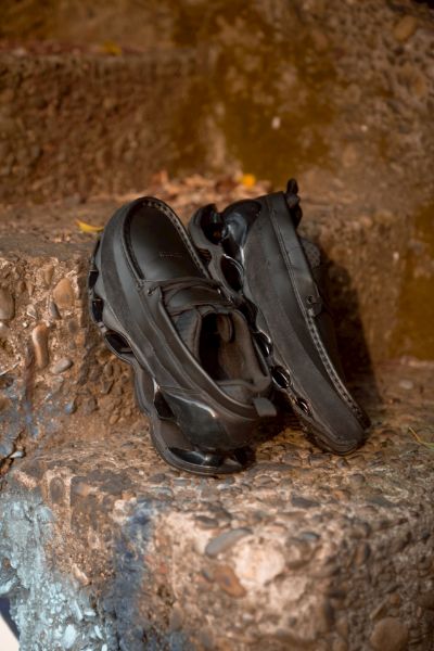 Mizuno Wave Prophecy Moc "Black" 2026ver. D1GD261401