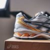 NICEDAY 代購 ASICS GEL-KAYANO 14 白金 金色 金屬 奶油白 復古 慢跑 1203A930-020