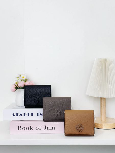 圖片 Tory Burch｜TB 新款 浮雕 三折短夾