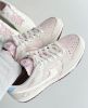 圖片 Nike Dunk Low 情人節限定 粉白色 絲絨 皮革 愛心 女款 IQ1145-610/預購