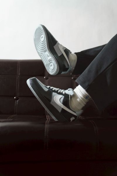 Central Cee x SYNA WORLD x Nike Air Force 1 Low "Light Smoke Grey" IO9974-010