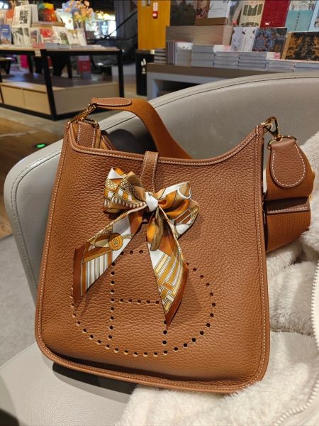 圖片 【現貨】🐎Hermes Evelyne 29 金棕/金釦