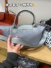 圖片 【現貨】Longchamp 加厚尼龍短柄手提包 藍灰色 S號