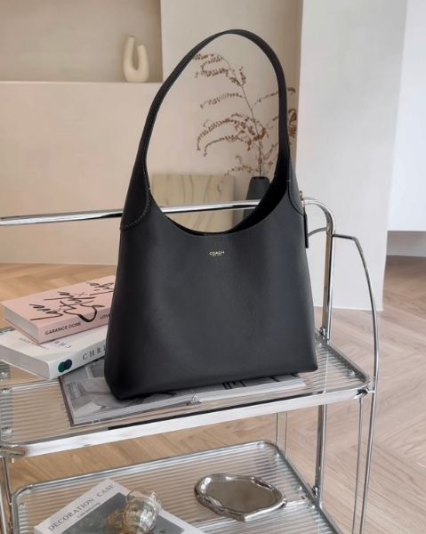 圖片 【COACH】BROOKLYN 34 腋下包 黑色