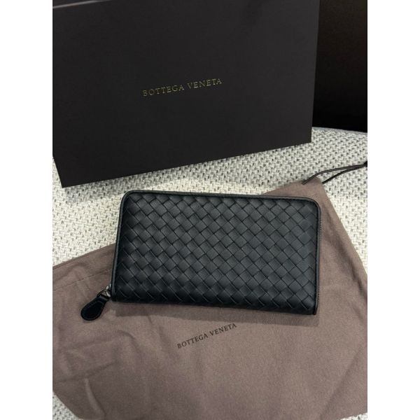 圖片 Bv 長夾經典 黑色設計 牛皮義大利小編織 男生 男款 拉鏈長夾