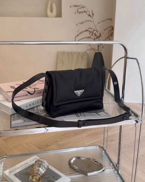 圖片 【PRADA】CINI 小號 郵差包 黑色