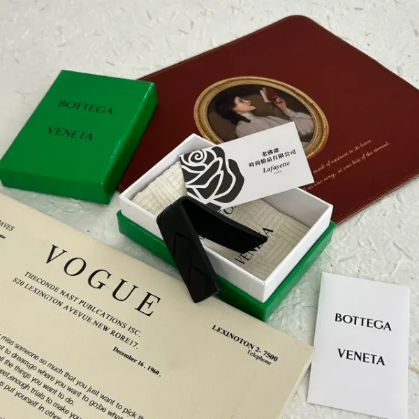 圖片 BOTTEGA VENETA Intrecciato 粗編織錢夾