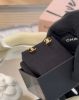 圖片 【CHANEL】精緻復古金雙C耳環