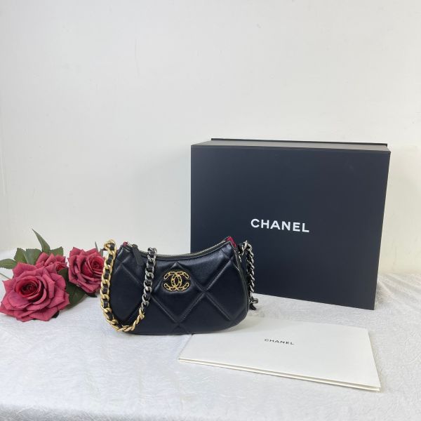 圖片 【全新品】 CHANEL 19 HOBO