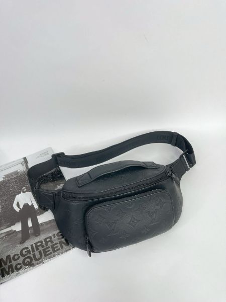 圖片 【全新品】LV Rush Bumbag 腰包