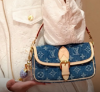 圖片 《在台現貨最低特價  最新》Louis Vuitton LV Diane牛仔丹寧肩背手提包