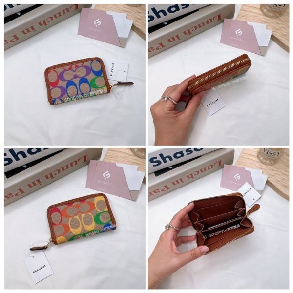 圖片 Coach 彩色 Logo ㄇ形拉鍊零錢包