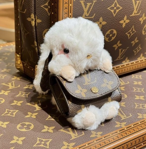圖片 《在台現貨最低特價  最新》Louis Vuitton LV Cute Bunny手袋吊飾