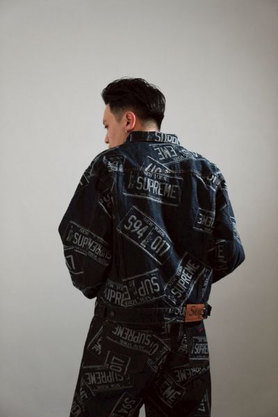 Supreme SS26 Week1 Jacquard Denim Trucker Jacket License Plate