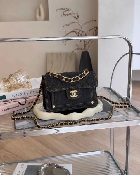 圖片 【CHANEL】牛仔 郵差包 19CM 黑色
