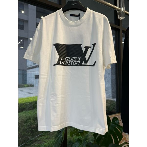 圖片 Louis Vuitton LV 經典 大logo搭配背後字母設計 短袖T恤上衣