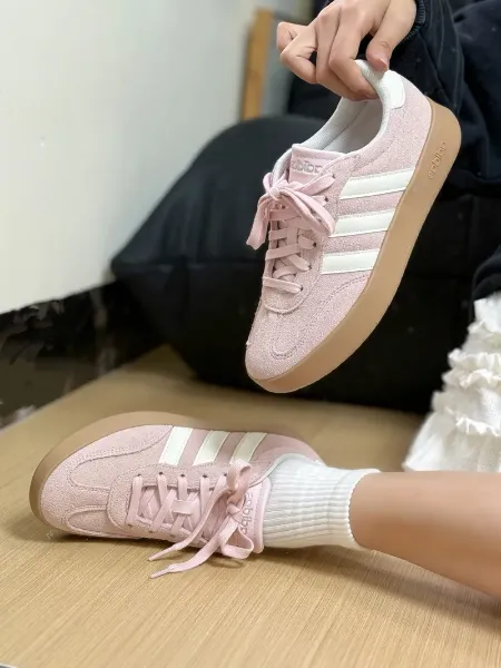 圖片 ADIDAS BARREDA 寶寶粉 德訓鞋