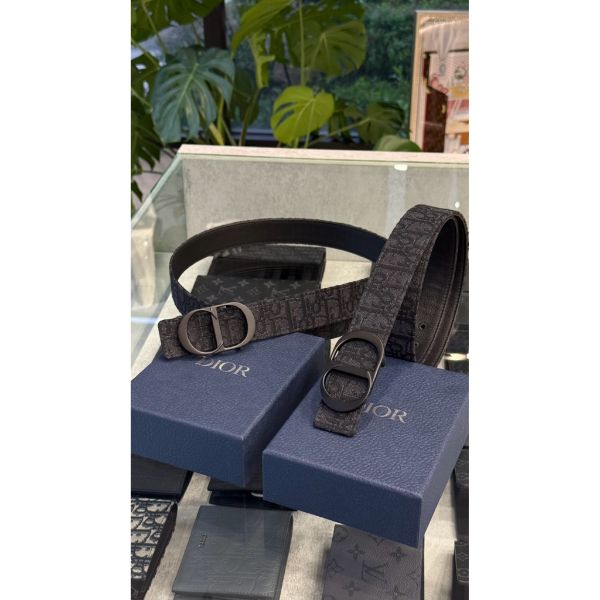 圖片 Dior 經典 霧黑CD logo設計 搭配 刺繡Logo皮帶 黑色 滿版