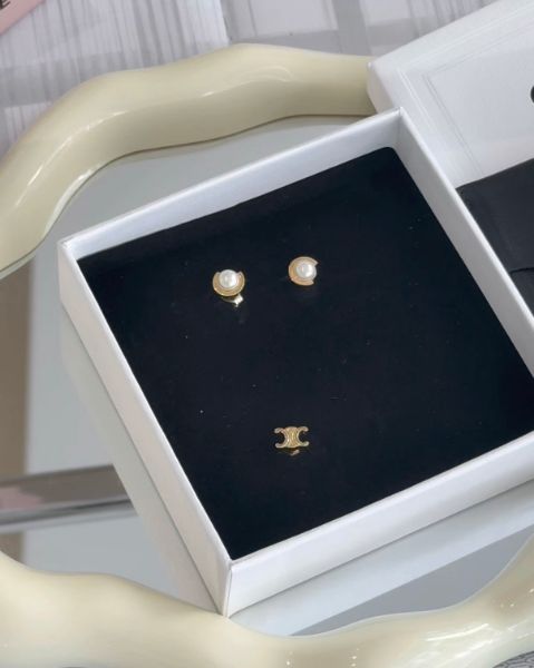 圖片 【CELINE】LES PERLES 三件組耳環