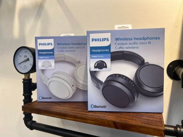 PHILIPS 飛利浦City系列 TAH5205 藍牙耳罩式耳機 (黑/白)