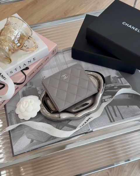 圖片 【CHANEL】荔枝L拉鍊短夾 深灰銀