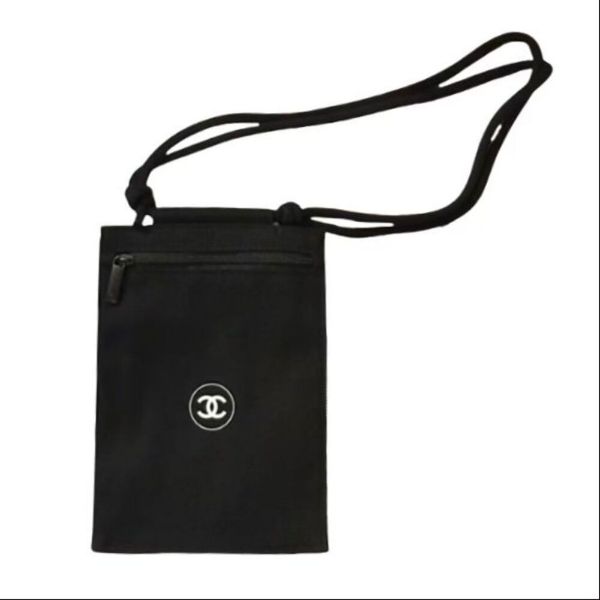 圖片 CHANEL 香奈兒美妝  斜背護照包/手機包