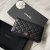 圖片 Chanel 25p 新款黑金荔枝對開長夾