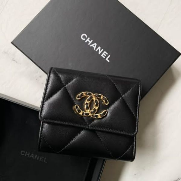 圖片 Chanel黑金編織19三折短夾