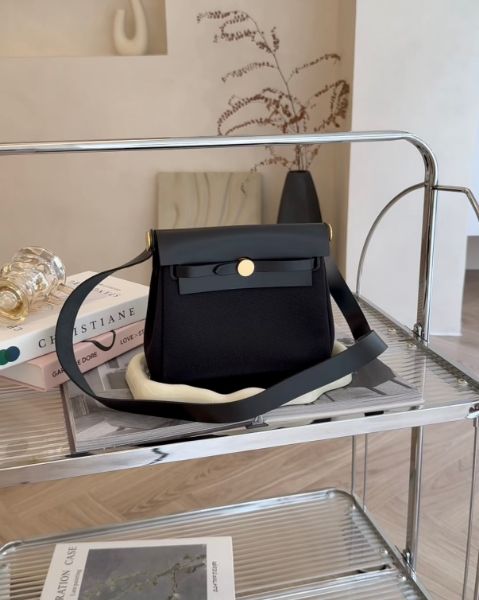 圖片 【HERMES】MINI HERBAG 黑金