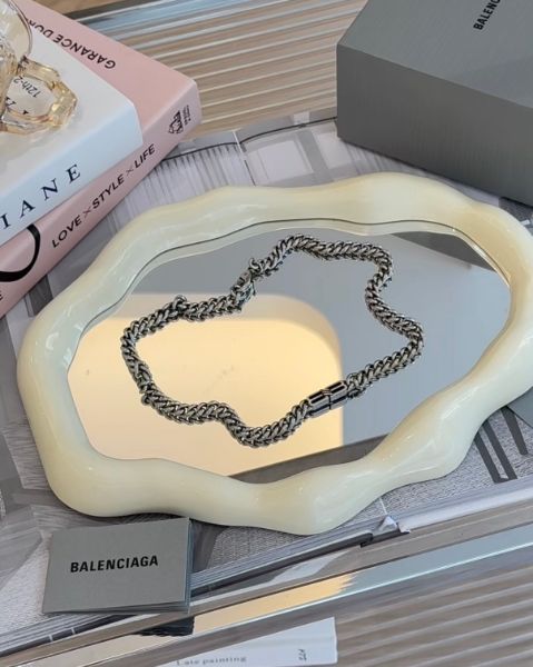 圖片 【BALENCIAGA】BB ICON做舊項鍊 銀色