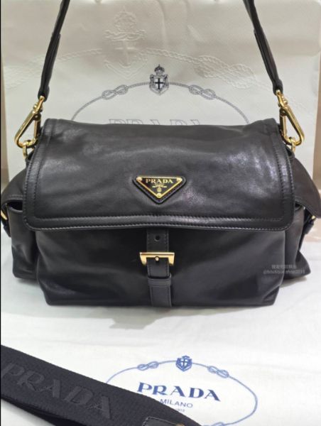 圖片 Prada Exploration (Soft Lux) 皮革郵差包 🖤✨