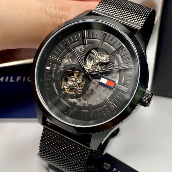 Tommy Hilfiger湯米希爾費格-TH00030-1.jpg