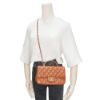 圖片 Chanel 展示品 Handle 20 菱格羊皮水鑽手把淡金鍊斜背包(焦糖色)