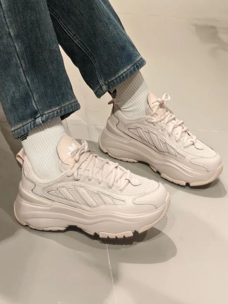 圖片 神增高五公分⚡️ADIDAS ORIGINALS OZGAIA 厚底 增高 女款 老爹鞋 奶茶粉