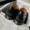 圖片 Chanel 黑金字母漆皮樂福鞋 38碼