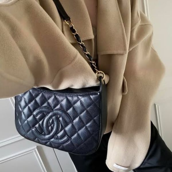 圖片 Chanel vintage 中古黑金荔枝hobo腋下包