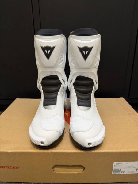 圖片 UPC騎士精品_台中店 DAINESE NEXUS 3 OUT BOOTS 頂級競技 競技車靴 長筒車靴  鎂合金護具 賽道 無打洞款