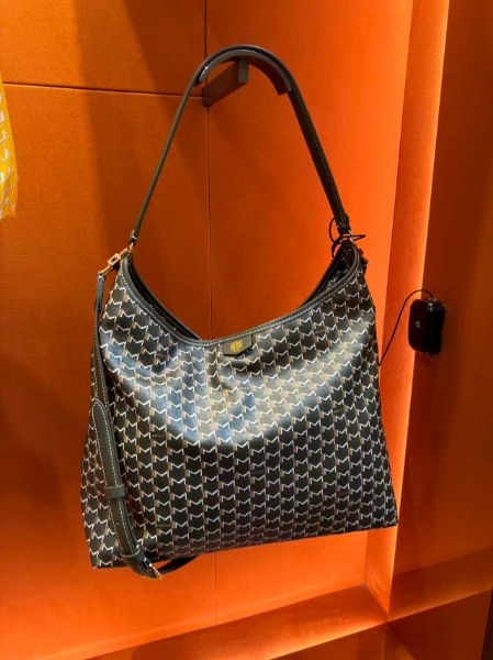 圖片 Moynat 經典 Hobo 帆布肩背包 32*27*15 cm Kaki /焦糖色