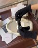 圖片 【YSL】UPTOWN 粒面雙折短夾 黑金