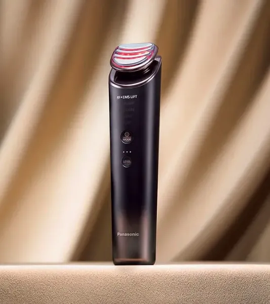 圖片  Panasonic 國際牌 日本製 EH-SR86 美臉儀 緊緻肌膚 表情肌訓練 終極一隻 附專用凝膠