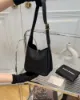 圖片 【YSL】LE5À7 BABY粒面 HOBO 黑色