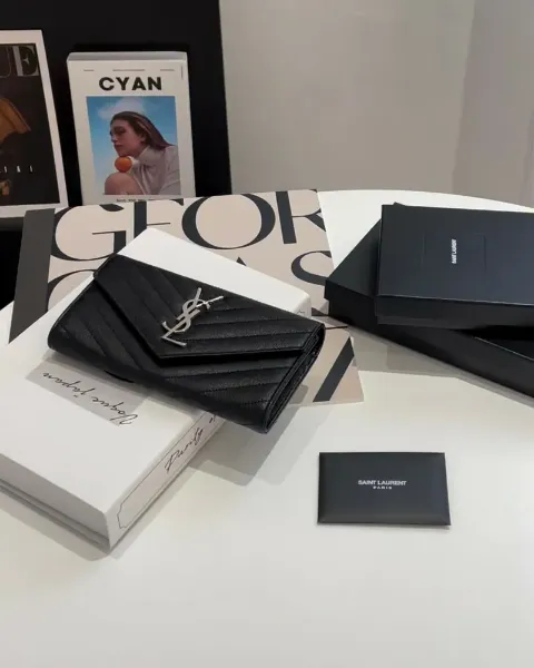 圖片 【YSL】魚子醬掀蓋長夾 黑銀