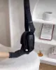 圖片 【YSL】NIKI 尼龍小號郵差包 黑色