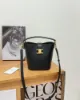 圖片 【CELINE】LOUISE 小號水桶包 黑金