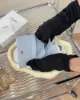 圖片 【CELINE 】 粒面牛皮對開短夾 冰川藍