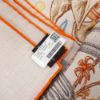 圖片 Hermes Le Monde d'Hermès 喀什米爾馬場圖印花混絲披巾/大方巾-140cm(橘/棕)